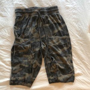Forever 21 Camo Joggers